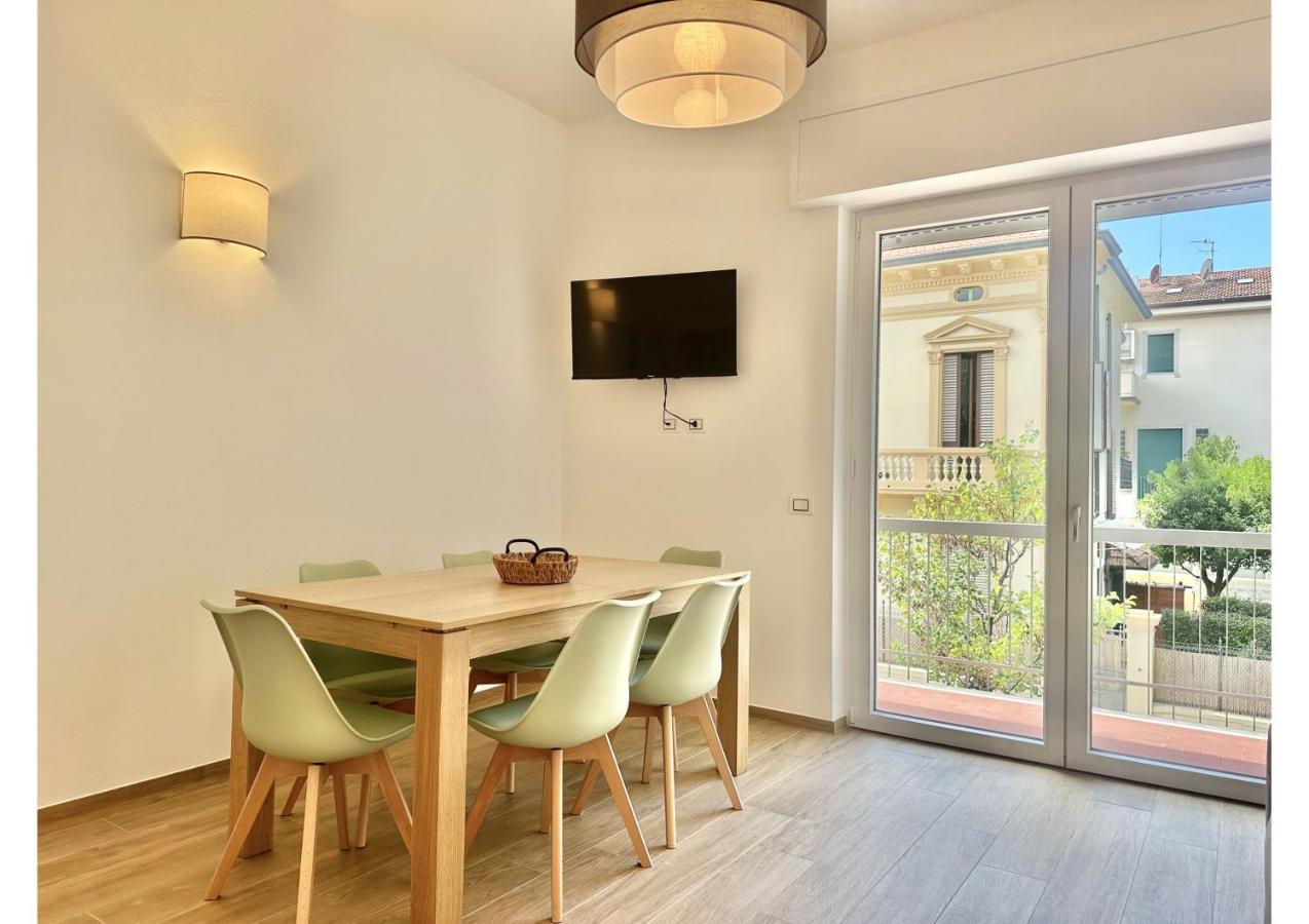 Luxe Apartment Camaiore Exteriör bild